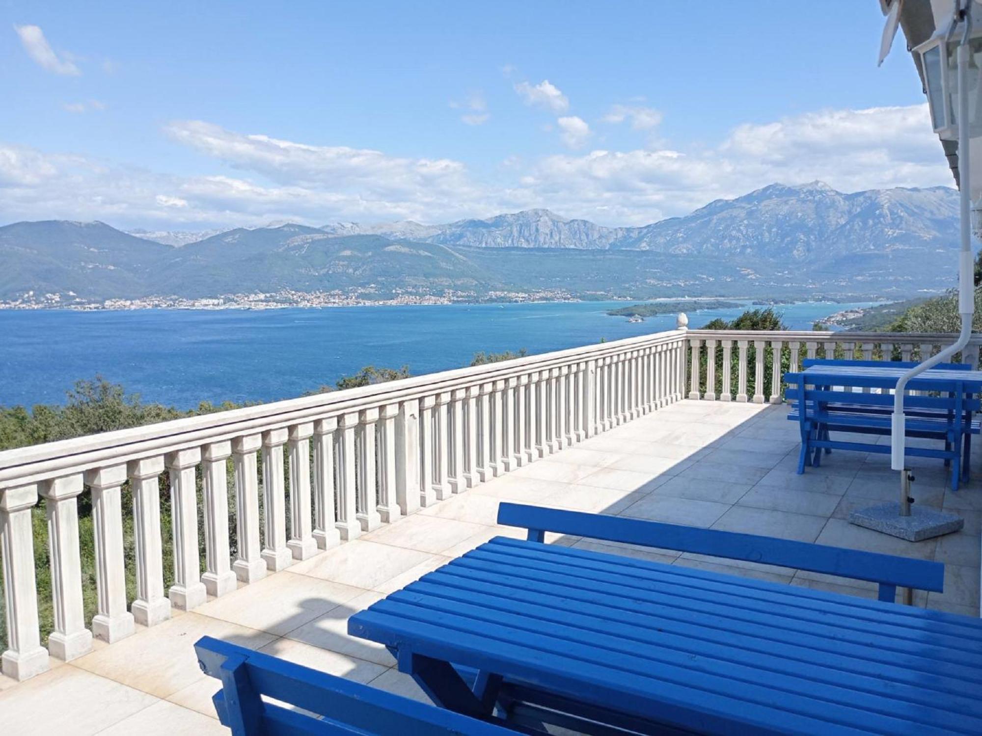 Apartments Vidikovac Tivat Exteriér fotografie