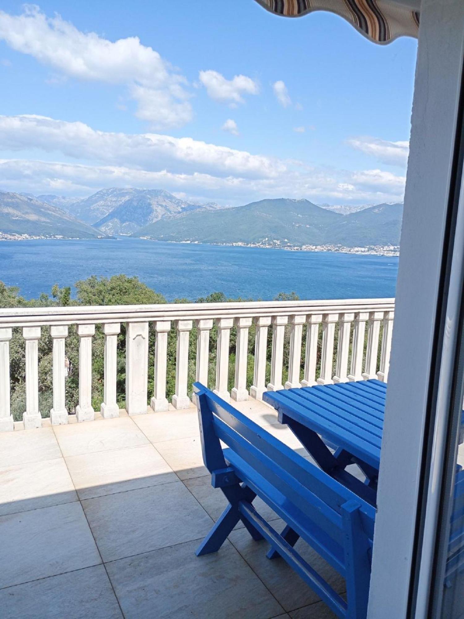 Apartments Vidikovac Tivat Exteriér fotografie